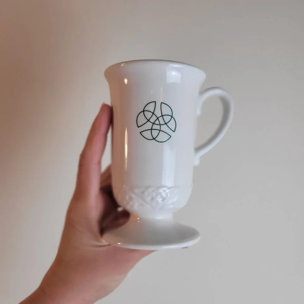 Vintage Russ Celtic Blessings Mug Stoneware Coffee White #29259 pedestal trinity